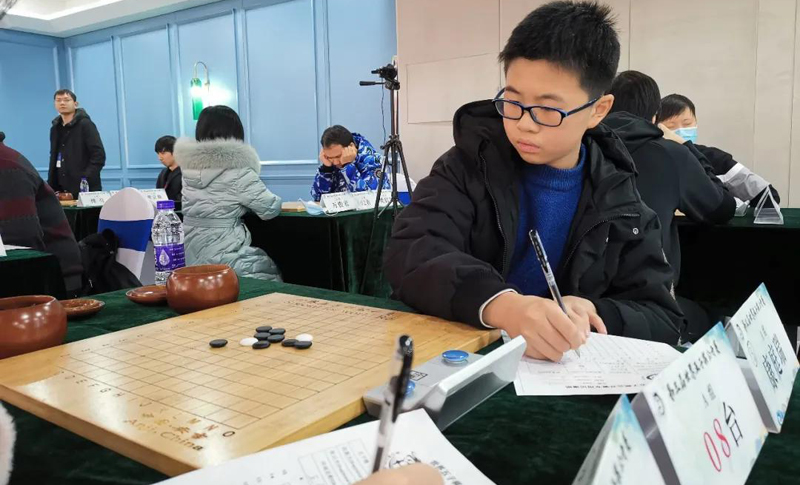 澳门韦振强夺冠第三届世界五子棋公开赛